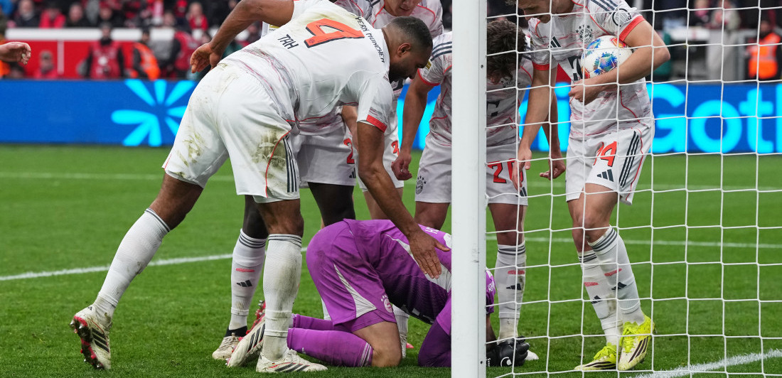 Kompani, šta sad? Bajernu povređeni svi golmani, među stative mora tinejdžer!