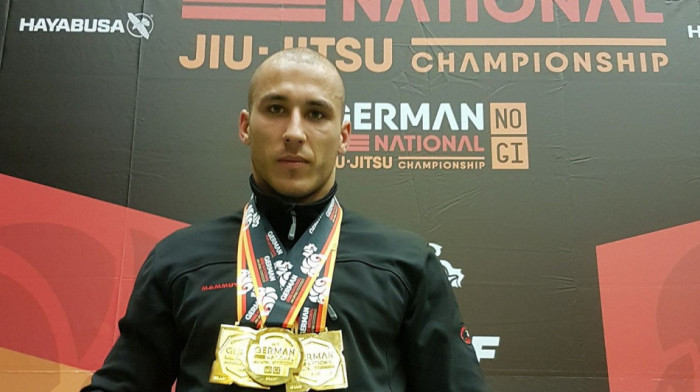 Povratak velikog šampiona: Domanović ponovo spreman za oktagon