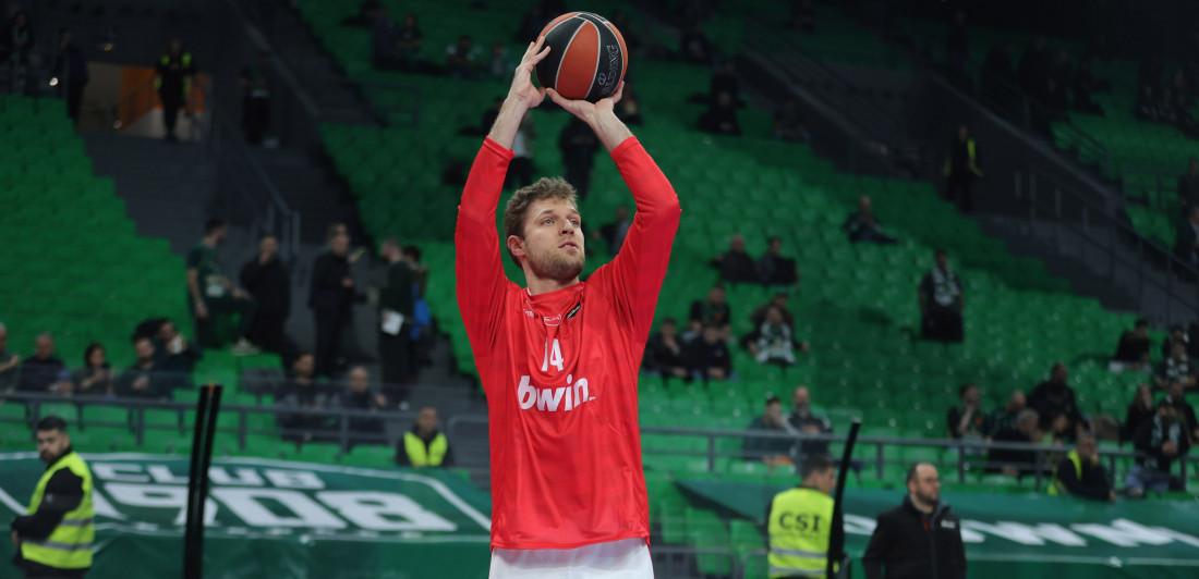 Majka gubi dete zbog dresa koji nosi... Potresne reči Vezenkova, oštro osudio ubistvo navijača PAOK-a