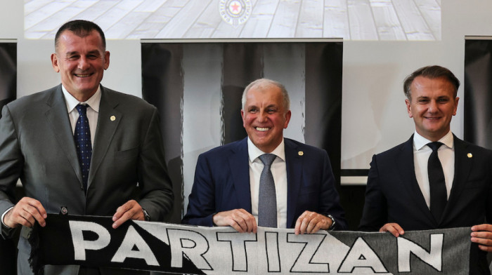 Zoran Savić bez dlake na jeziku o odlasku iz Partizana: Ostoja ima veliki ego, Željko pravi senku...