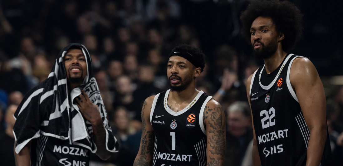 Zvanično: Još jedan košarkaš napustio Partizan!