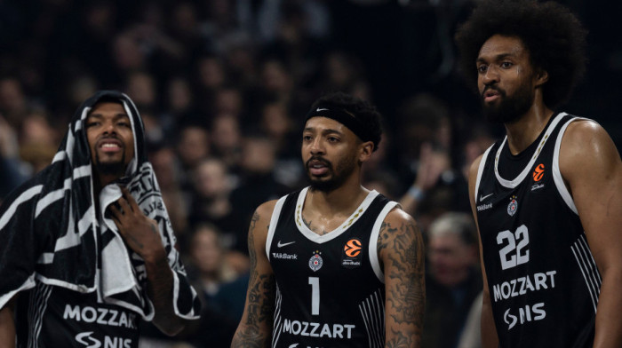 Zvanično: Još jedan košarkaš napustio Partizan!