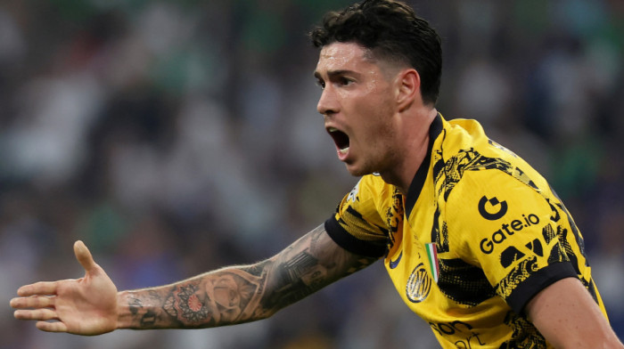 Barsa stala na noge i odmah obara rekord: Bastoni postaje najskuplji defanzivac ikada?