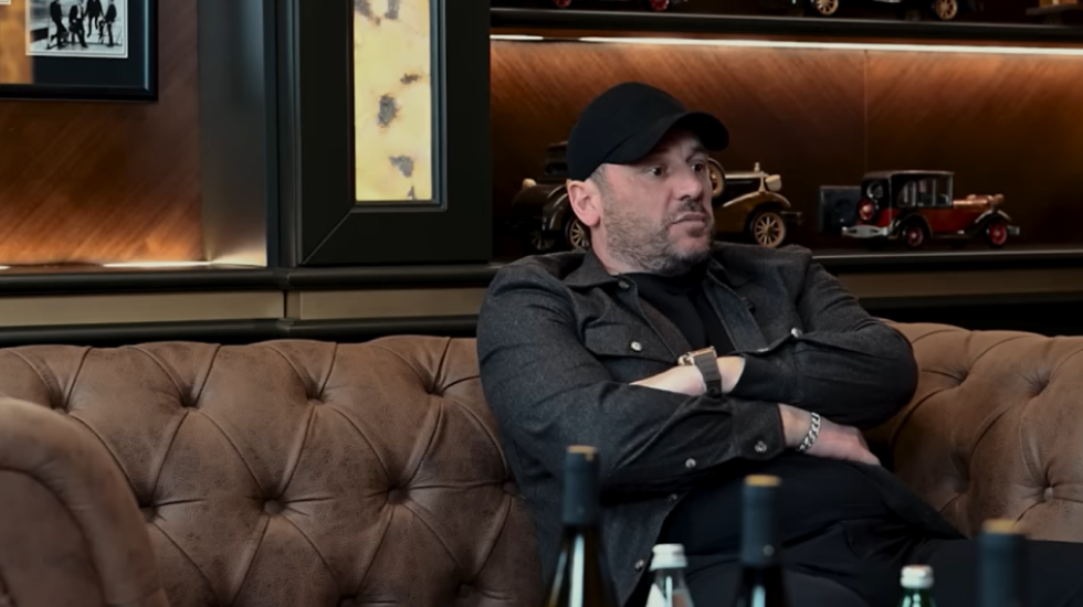 Ništa sem Liverpula! Kerkezov otac ponovo dominira: Šta da uči od Robertsona?