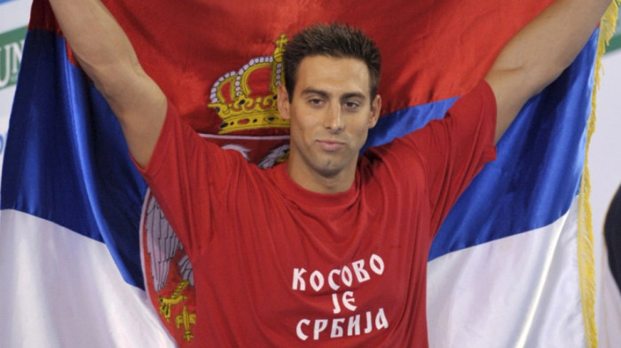 Na današnji dan: Čaviću zlato i poruka planeti - Kosovo je Srbija! (VIDEO)