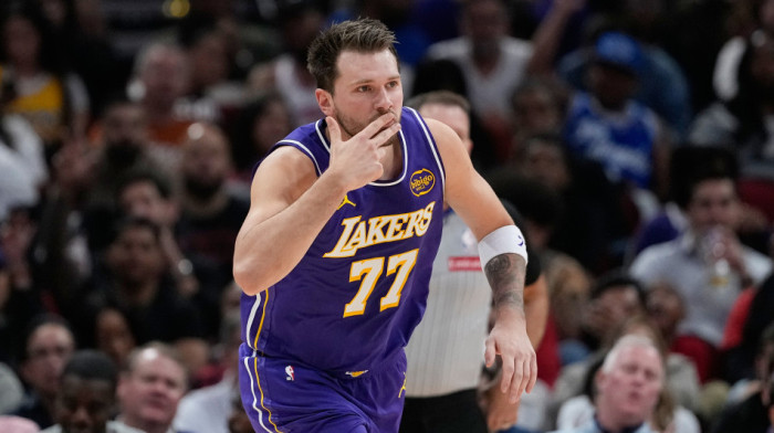 Dončić obara rekorde nakon raskida veridbe: Luka igra košarku života, prestigao i Brajanta