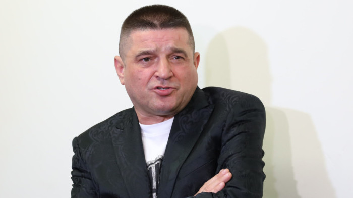 (FOTO) Ni Zvezda, ni Partizan - Nikad viđena fotka Baje Malog Knindže, nećete verovati čiji dres nosi