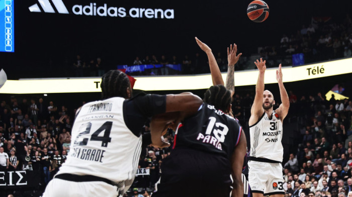 Treća uzastopna pobeda za Partizan u Evroligi! Doktor Nik Kalates pokazao Parizu kako se igra košarka