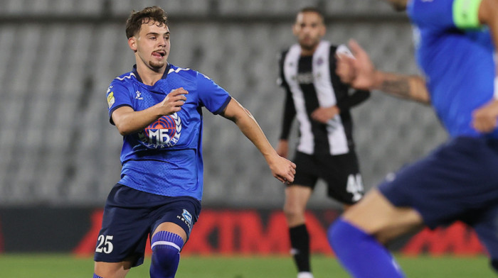 Auuu, kakva golčina u Superligi - Partizan primio gol iz mrtvog ugla (VIDEO)