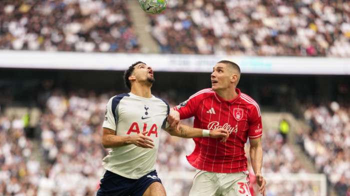 Totenhem je u ozbiljnom problemu: "Pevci" izgubili derbi za opstanak (VIDEO)