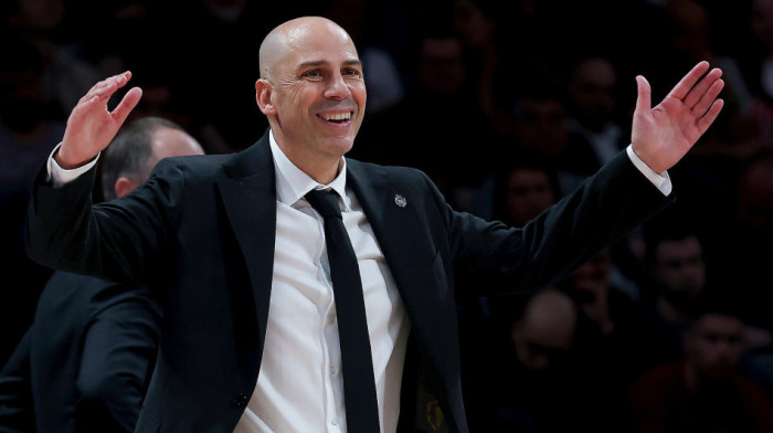 Ja nervozan? To je Vaše mišljenje! Penjarojina čudna konferencija za medije posle poraza u derbiju