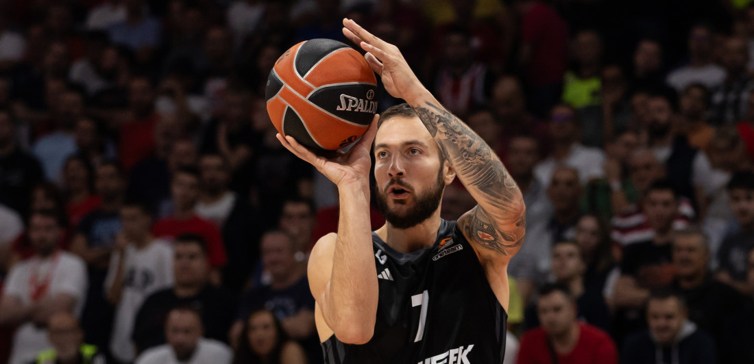 Lovernj zapalio "grobare": Hoću da završim karijeru u Partizanu