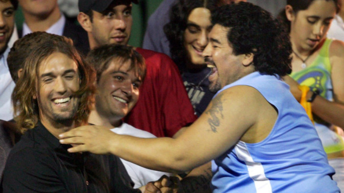 Umro je kao pas! Nismo mu pomogli... Batistuta o smrti legendarnog Maradone: Krivim sebe!