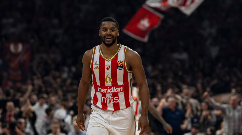 Batler otkrio šta mu je prolazilo kroz glavu pre odlučujućeg šuta: Spreman je i za Barsu