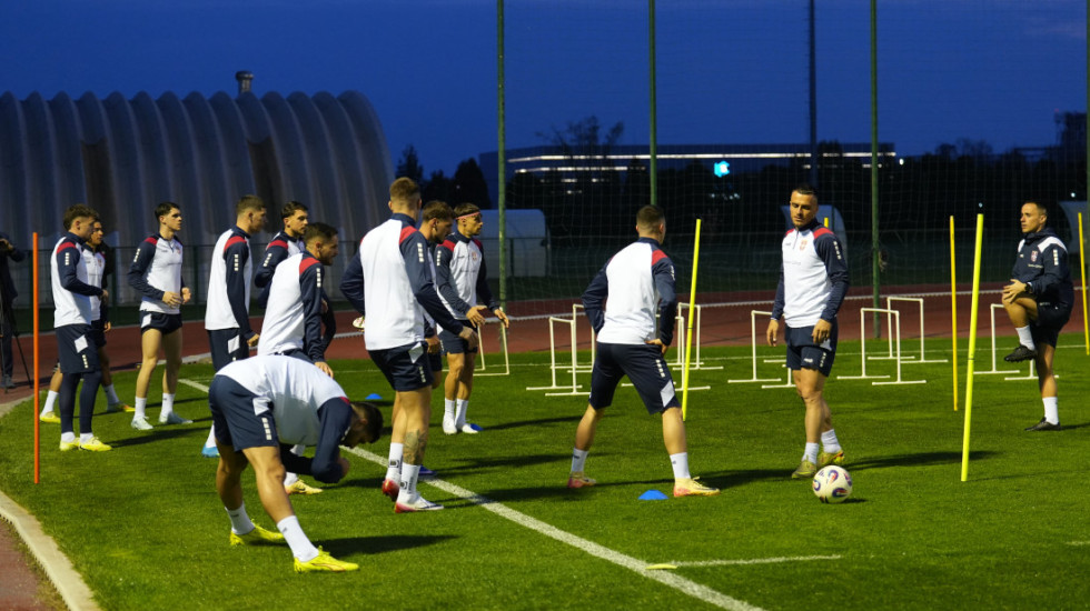 Novi selektor, ali stara tradicija - Evo šta su "orlovi" radili pred meč sa Španijom (VIDEO)