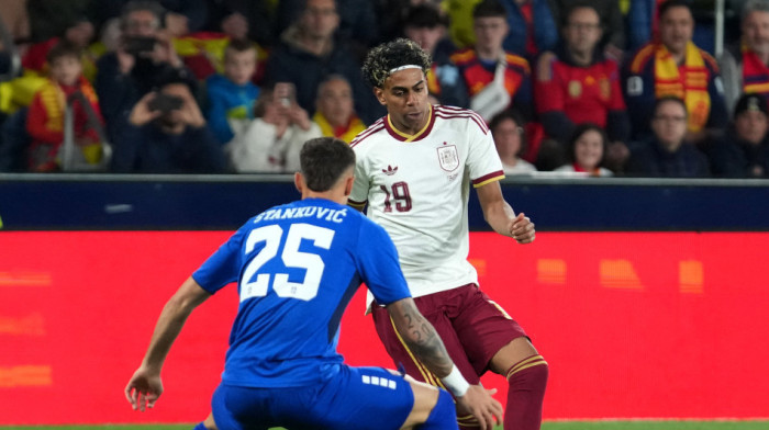 Srbija brzo kapitulirala u Viljarealu - Sjajna akcija Španaca za vođstvo, prete i "orlovi"