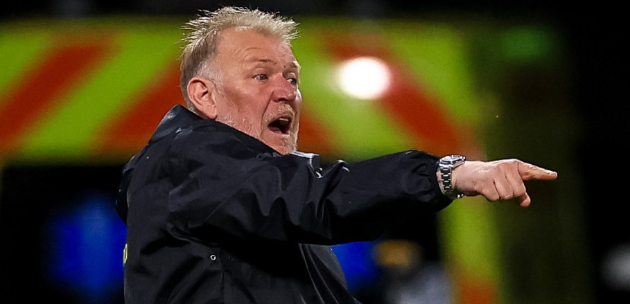 Kakva bruka Zvezdine legende: Prosinečki doživeo debakl u okršaju sa 104. selekcijom sveta