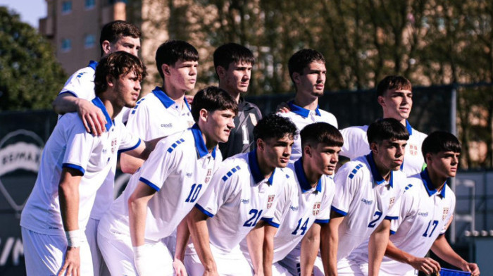 Reakcije navijača - Mladi fudbaleri Srbije su heroji nacije