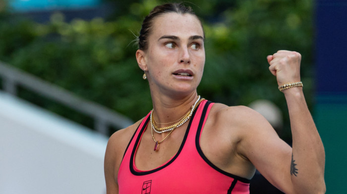 Arina Sabalenka posle spektakularnog poena traži savet od Rodžera Federera