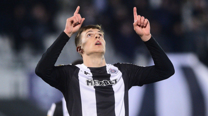 Andrej Kostić i magija koju je nasledio od dede: Naporno radio dok su drugi lumpovali, sada ga čeka Milan