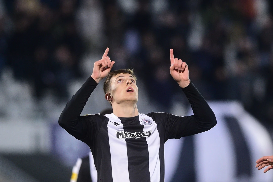 Andrej Kostić i magija koju je nasledio od dede: Naporno radio dok su drugi lumpovali, sada ga čeka Milan
