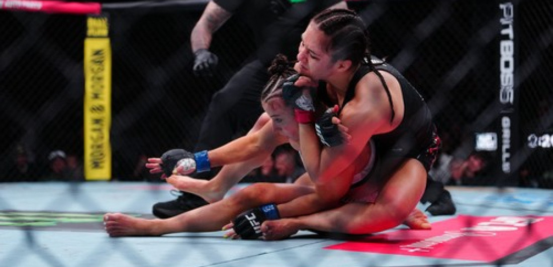 Zastrašujući nokaut: Brutalan kroše Meksikanke, ugušila je protivnicu...