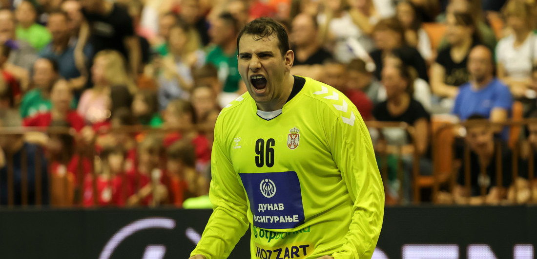 Kakva dominacija Milosavljeva! Srpski golman odbranio pet sedmeraca za manje od pola sata