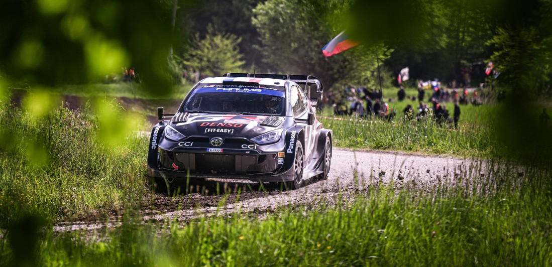 Užas u Hrvatskoj: Auto izleteo sa staze i povredio četiri osobe, među njima i osmomesečna beba