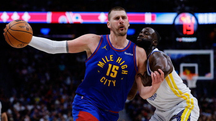 Majko mila, ovo je teško gledati: Jokić teroriše Amere, ne znaju šta ih je snašlo (VIDEO)