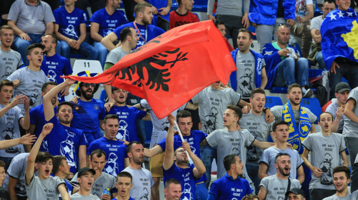 Nova sramna provokacija Albanaca: Objavili zastavu sa porukom u vezi Kosova i Metohije (FOTO)