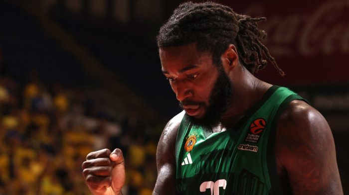 Lesor suspendovan posle derbija: Bivši igrač Partizana kažnjen zbog cepanja dresa rivala