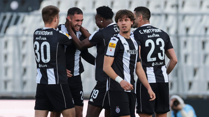 Partizan nastavlja borbu za drugo mesto: Polter od starta napada Čukarički u Humskoj