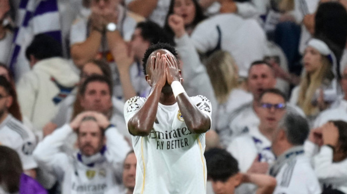 Užasan je i nervira me! Bivši as Reala opleo po Vini Žunioru