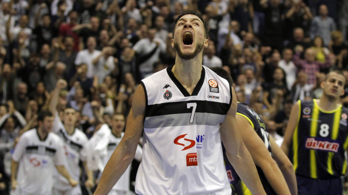 Gotovo? Miljenik "grobara" se vraća u Partizan!