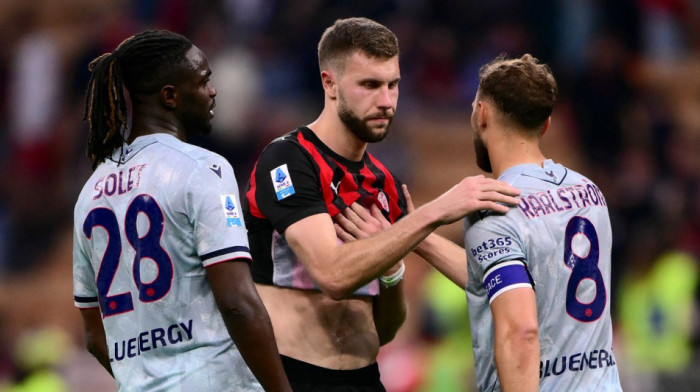 Debakl na "San Siru": Udineze produbio krizu Pavlovićevog Milana, titula ostaje samo san