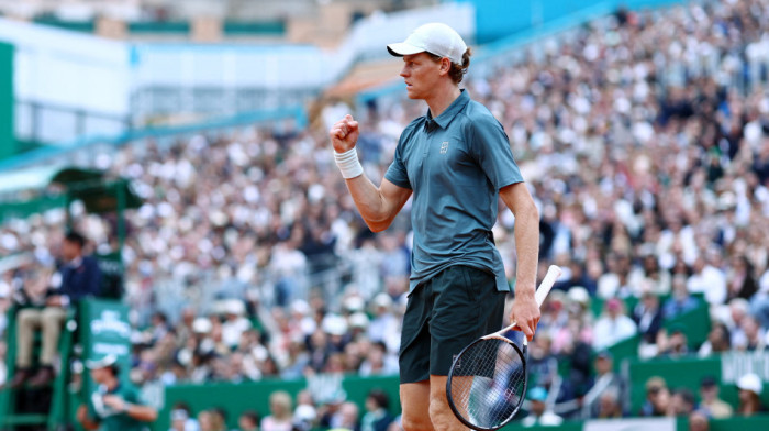 Italijan lupeta glupusti: Izjava o Janiku Sineru zapalila teniski svet