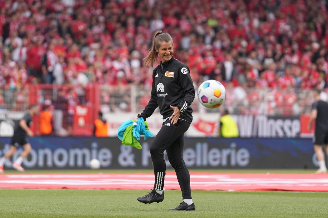 Nemica srušila sve barijere: Od devojčice iz Drezdena do klupe bundesligaša