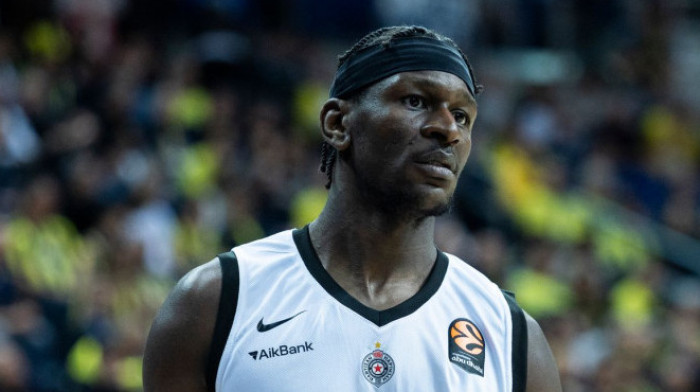 Panika u Humskoj: Isak Bonga sve bliži odlasku iz Partizana