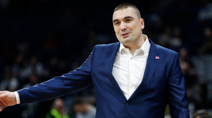 Na današnji dan: Rođen nekadašnji srpski košarkaš i trener Dejan Milojević