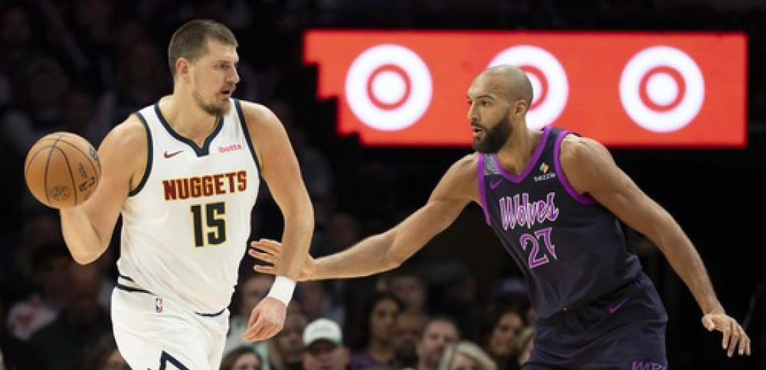 Jokić bez milosti ponižava Gobera, teroriše ga, a on mu skida kapu