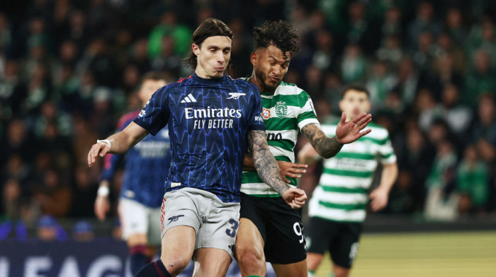 Kladionice jasne, Arsenal jednom nogom u polufinalu: Evo gde je TV prenos meča sa Sportingom