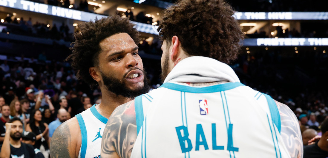 NBA liga otvorila istragu: Šarlot i Bol u ogromnom problemu nakon plasmana u finale