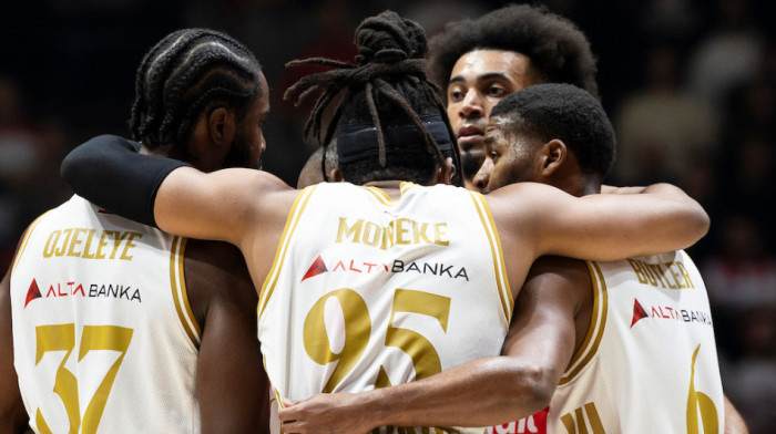 Čima zapalio navijače: Batler i Nvora ostaju u Zvezdi?