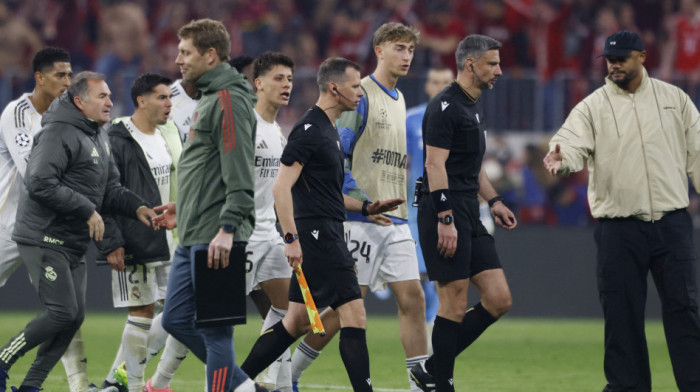 Igrači Reala besni na sudiju iz Slovenije: Opkolili ga posle meča, krive ga za poraz u Minhenu