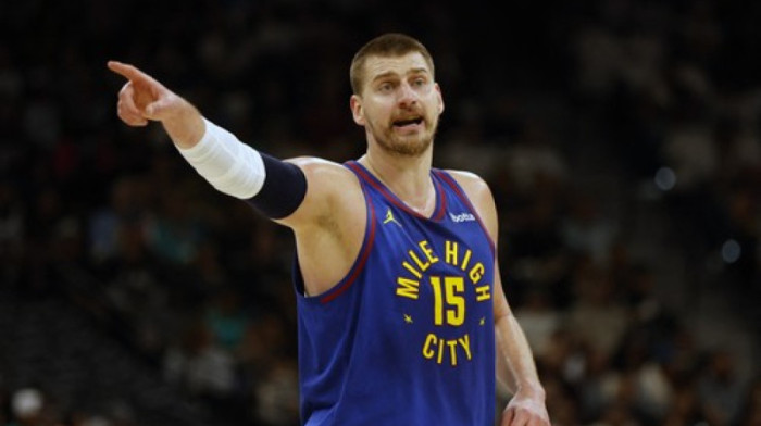 Ooooo, kuuul... Nikola dobio trofeje od NBA, njegova reakcija obišla planetu (VIDEO)