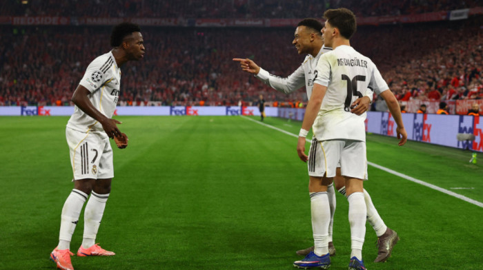 Šta hoćeš? Začepi gubicu - Vinisijus siktao na saigrača (VIDEO)