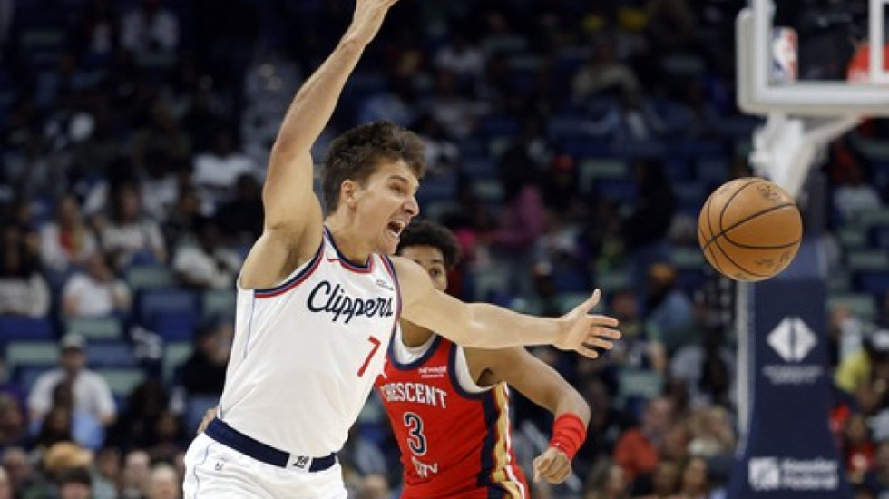 Bogdan Bogdanović poslednju utakmicu Klipersa presedeo na klupi