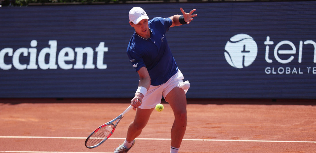 Šteta! Hamad Međedović vodio, bio blizu finala Barselone, ali nije uspeo da slomi Rusa