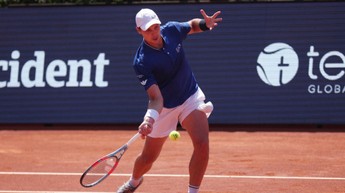 Šteta! Hamad Međedović vodio, bio blizu finala Barselone, ali nije uspeo da slomi Rusa