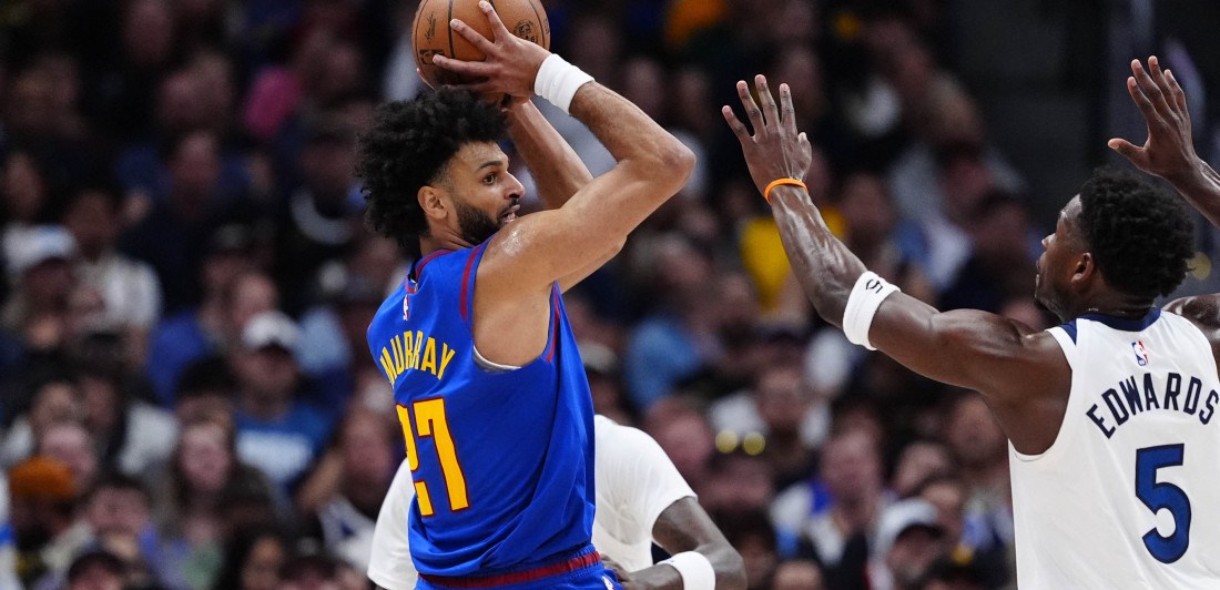 Auuu, šta bi ovo? Jokićev saigrač pogodio sa više od pola terena (VIDEO)